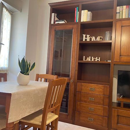 Roma Apartment Bagian luar foto