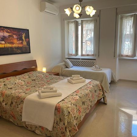 Roma Apartment Bagian luar foto