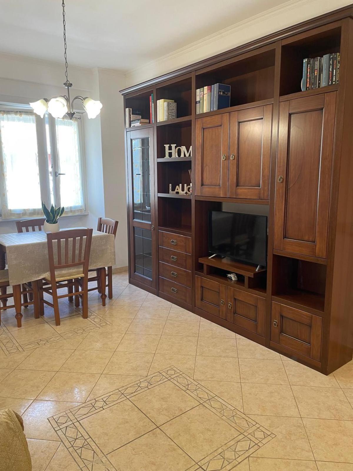 Roma Apartment Bagian luar foto