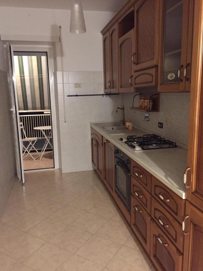 Roma Apartment Bagian luar foto